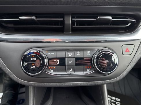 New 2026 Buick Envista Preferred image 39