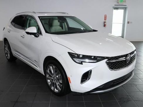 Certified 2023 Buick Envision Avenir image 4