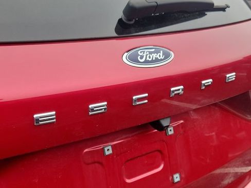 Used 2023 Ford Escape ST-Line Select w/ Tech Pack #2 AWD/4WD image 10