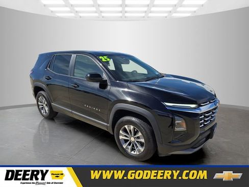 Used 2025 Chevrolet Equinox LT AWD/4WD image 1