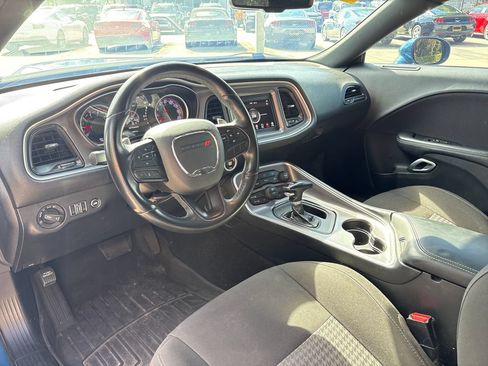 Used 2022 Dodge Challenger GT RWD image 6