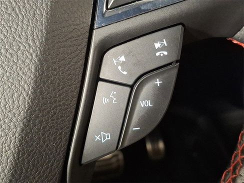 Used 2022 Ford Edge ST-Line image 24