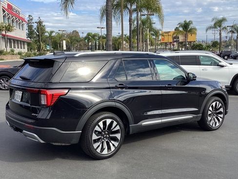 Used 2025 Ford Explorer Platinum w/ LUX Leather Package image 1