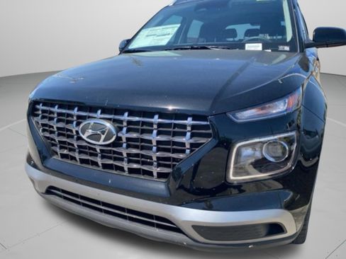New 2026 Hyundai Venue SEL FWD image 34