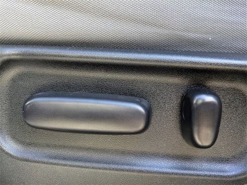 Used 2020 Toyota Tacoma SR5 image 19