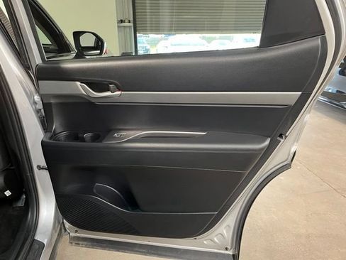 Used 2025 Hyundai Palisade SEL AWD/4WD image 15