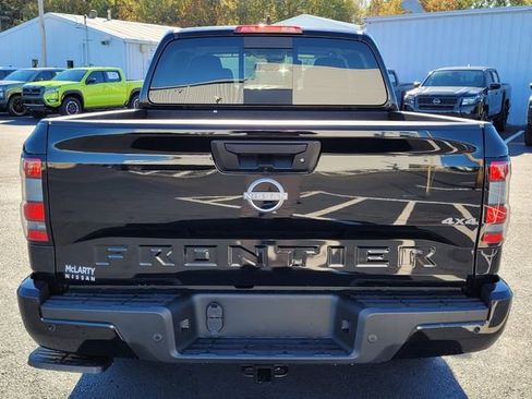 New 2026 Nissan Frontier SV w/ All-Weather Content Package AWD/4WD image 8