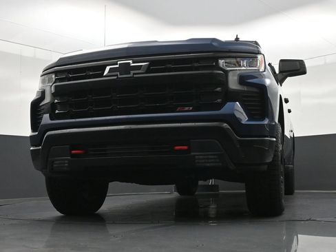 Used 2022 Chevrolet Silverado 1500 LT Trail Boss AWD/4WD image 30