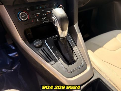 Used 2016 Ford Focus Titanium w/ Exterior Protection Package FWD image 16