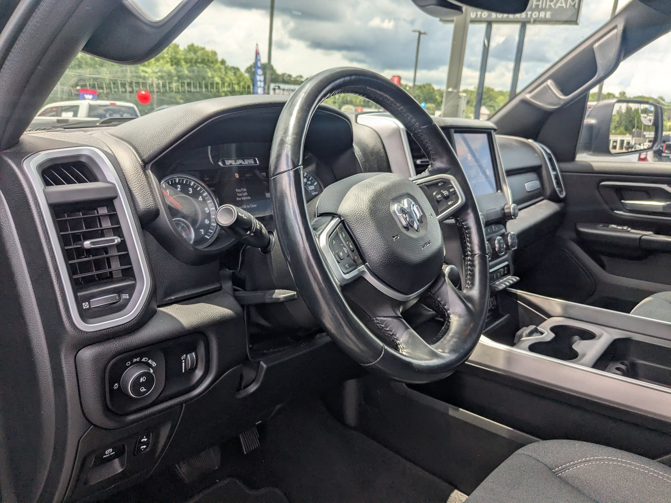 Used 2023 RAM 1500 Big Horn AWD/4WD image 13
