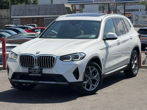 Used 2024 BMW X3 xDrive30i w/ Premium Package AWD/4WD image 9
