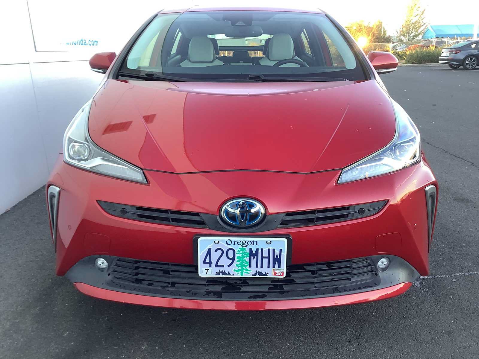 Used 2020 Toyota Prius XLE w/ Advanced Technology Package AWD/4WD image 9