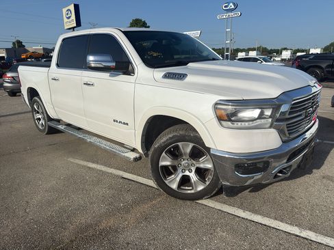 Used 2020 RAM 1500 Laramie AWD/4WD image 2