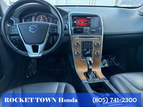 Used 2017 Volvo XC60 T5 Inscription w/ Preferred Option Package image 26