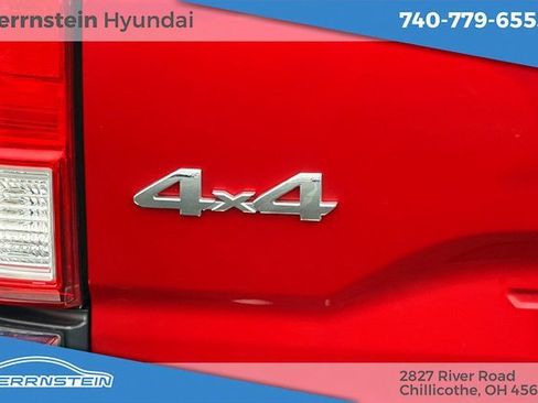 Used 2017 Toyota Tacoma TRD Sport image 21