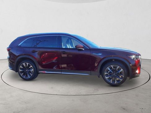 Used 2025 MAZDA CX-90 Plug-In Hybrid w/ Premium Plus AWD/4WD image 4