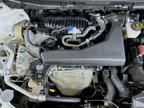 Used 2020 Nissan Rogue S w/ Special Edition Package FWD image 31