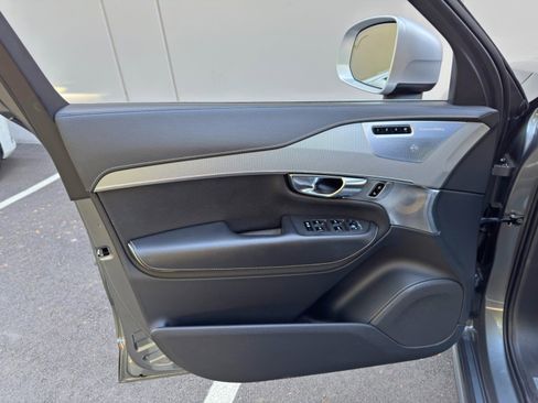 Used 2019 Volvo XC90 T6 R-Design w/ Protection Package Premier image 42