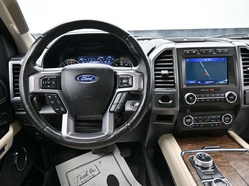 Used 2020 Ford Expedition Platinum AWD/4WD image 14