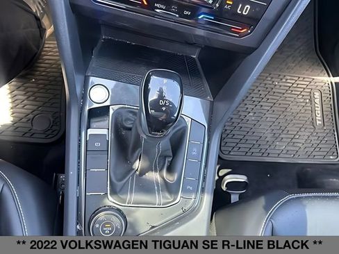 Used 2022 Volkswagen Tiguan SE R-Line AWD/4WD image 35