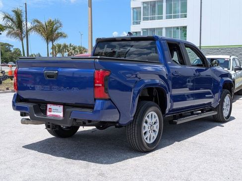 Used 2024 Toyota Tacoma SR5 image 5