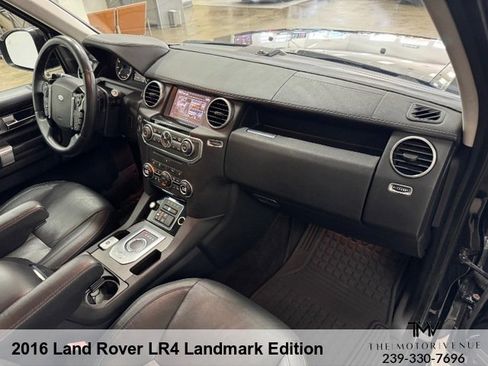 Used 2016 Land Rover LR4 HSE LUX AWD/4WD image 33