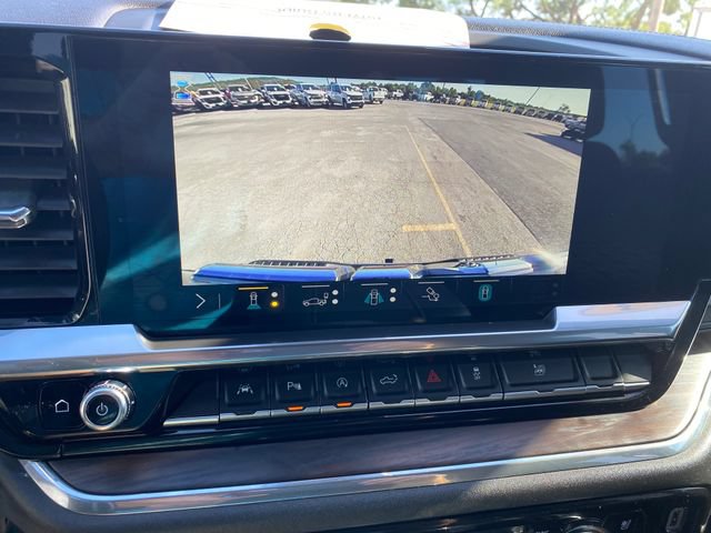 Used 2023 GMC Sierra 1500 SLT AWD/4WD image 17