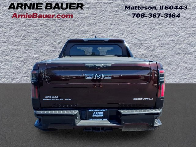Used 2025 GMC Sierra EV Denali AWD/4WD image 8