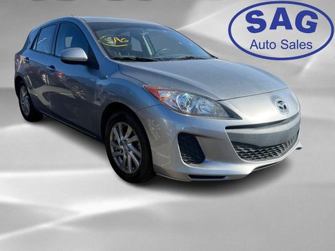 Used 2012 MAZDA MAZDA3 i Grand Touring image 2