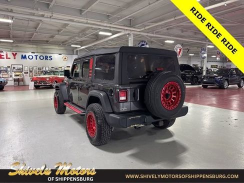Certified 2022 Jeep Wrangler Unlimited Sport image 3