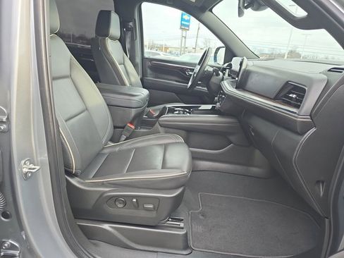 Used 2025 Chevrolet Tahoe Premier image 28