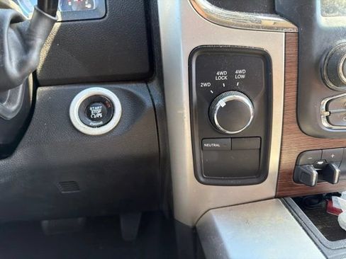 Used 2016 RAM 2500 Laramie AWD/4WD image 16