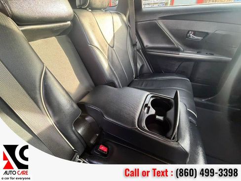 Used 2015 Toyota Venza XLE image 11