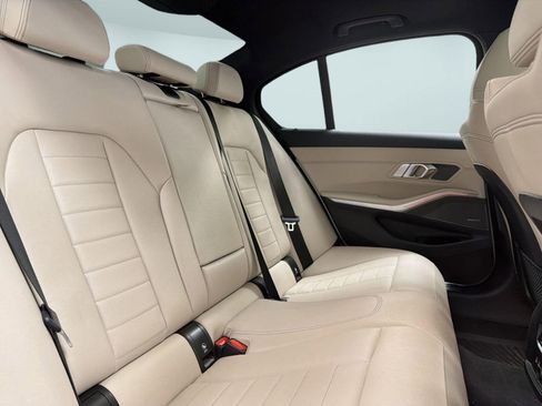 Used 2020 BMW 330i xDrive Sedan w/ M Sport Package AWD/4WD image 30