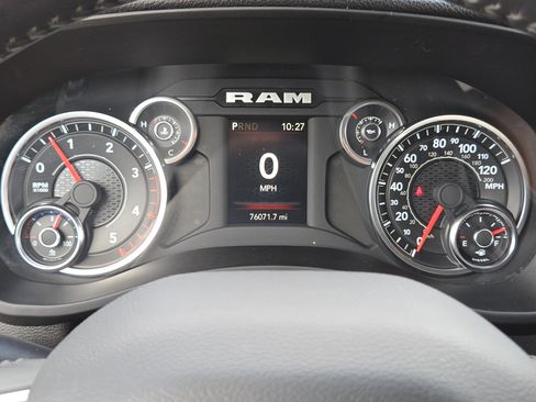 Used 2024 RAM 2500 Big Horn AWD/4WD image 18