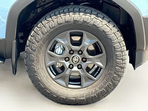 Used 2026 Toyota Land Cruiser w/ Premium Package AWD/4WD image 32