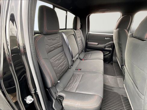 Used 2024 Nissan Frontier PRO-4X w/ Pro Convenience Package image 27