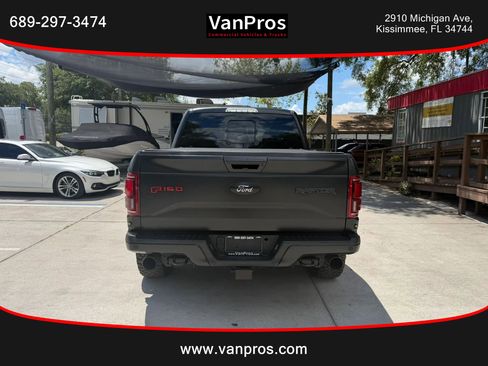 Used 2017 Ford F150 Raptor w/ Equipment Group 802A Luxury AWD/4WD image 4
