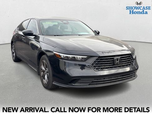Used 2024 Honda Accord EX image 6