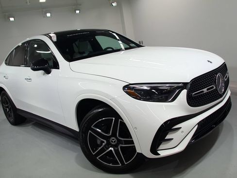 Certified 2026 Mercedes-Benz GLC 300 4MATIC image 11