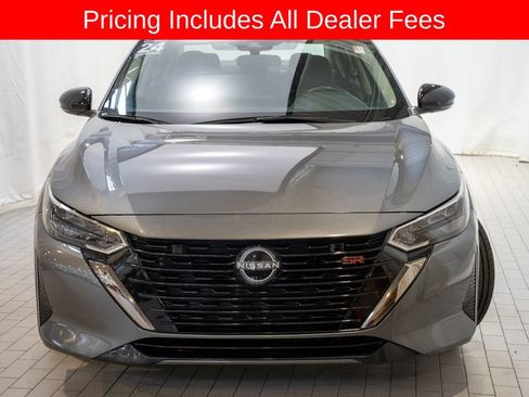 Certified 2024 Nissan Sentra SR FWD image 2