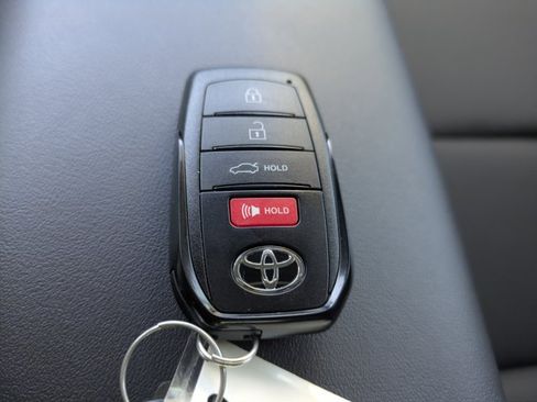New 2026 Toyota Prius Plug-In Hybrid w/ Limited Premium Package FWD image 31