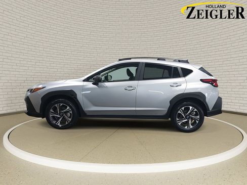 Used 2024 Subaru Crosstrek 2.0i Premium image 8