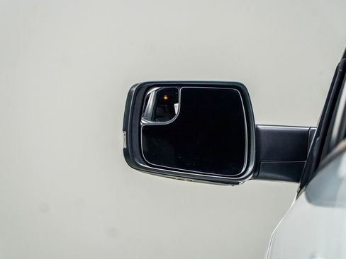 Used 2021 RAM 1500 Big Horn RWD image 17