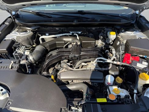 Used 2023 Subaru Outback Limited image 39