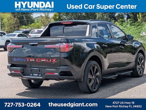 Used 2023 Hyundai Santa Cruz Night AWD/4WD image 5