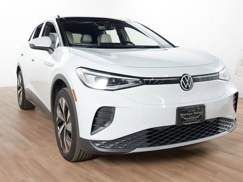 Used 2021 Volkswagen ID.4 Pro S image 3