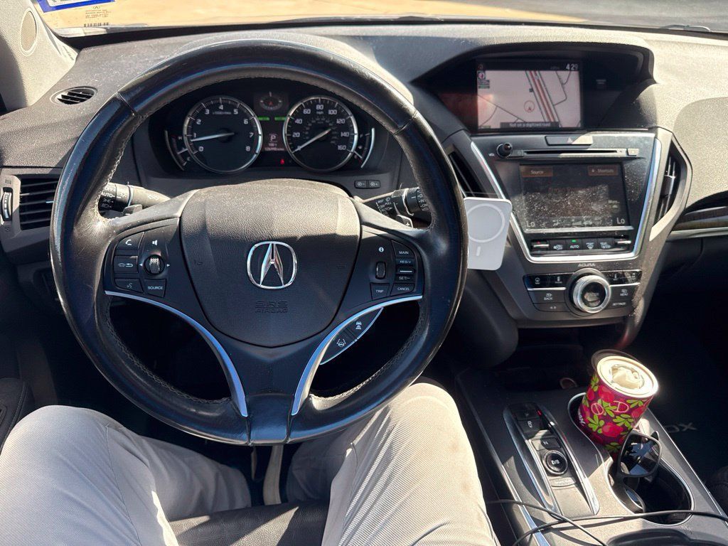 Used 2017 Acura MDX w/ Technology Package FWD image 18