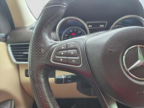 Used 2018 Mercedes-Benz GLE 350 4MATIC image 17