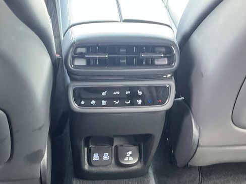Used 2026 Genesis GV80 3.5T Prestige AWD/4WD image 18